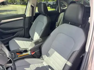 Volkswagen Jetta 2025 SE 4p Sedan