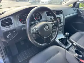 Volkswagen Golf 2015 TDI S 4p Hatchback 6M