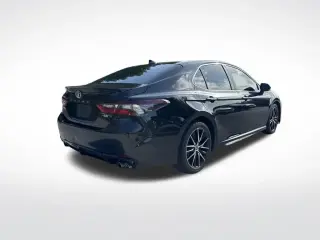 Toyota Camry 2022 SE 4p Sedan