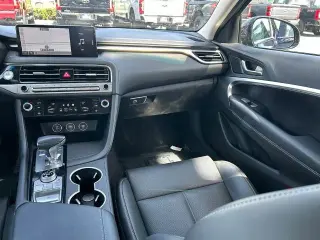 Genesis G70 2026 2.5T Standard 4p Sedan