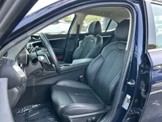 Genesis G70 2026 2.5T Standard 4p Sedan