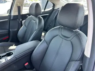 Genesis G70 2026 2.5T Standard 4p Sedan