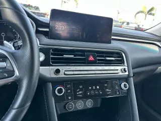 Genesis G70 2026 2.5T Standard 4p Sedan