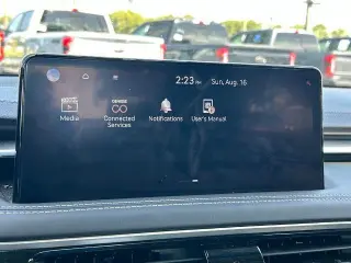 Genesis G70 2026 2.5T Standard 4p Sedan