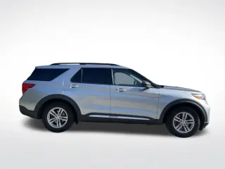 Ford Explorer 2023 XLT 4p SUV
