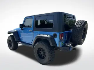 Jeep Wrangler 2010 4x4 Sport 2p SUV
