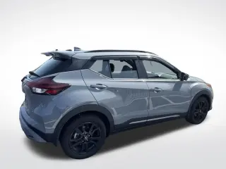 Nissan Kicks 2024 SR 4p Crossover