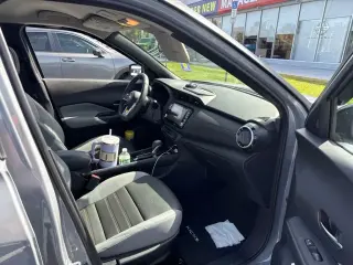 Nissan Kicks 2024 SR 4p Crossover