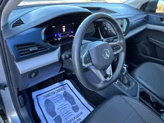 Volkswagen Taos 2022 SE 4dr SUV