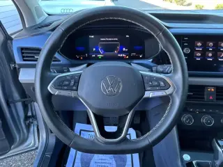 Volkswagen Taos 2022 SE 4dr SUV