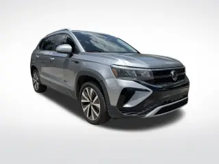 Volkswagen Taos 2022 SE 4dr SUV