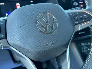 Volkswagen Taos 2022 SE 4dr SUV