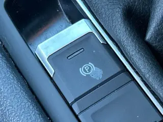 Volkswagen Taos 2022 SE 4dr SUV