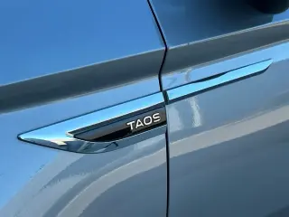 Volkswagen Taos 2022 SE 4dr SUV