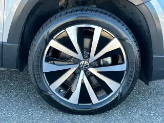 Volkswagen Taos 2022 SE 4dr SUV