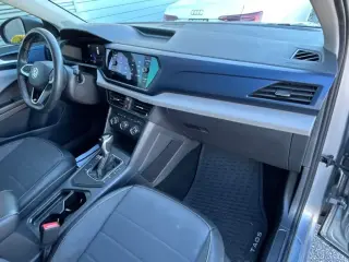 Volkswagen Taos 2022 SE 4dr SUV