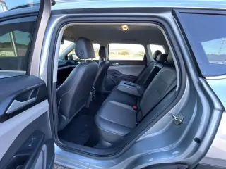 Volkswagen Taos 2022 SE 4dr SUV