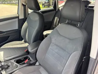 Volkswagen Taos 2022 SE 4dr SUV