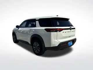 Nissan Pathfinder 2023 S 4p SUV