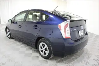 Toyota Prius 2015 Tres Hatchback de 4 puertas