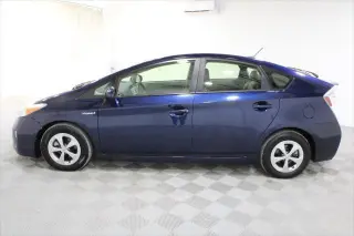 Toyota Prius 2015 Tres Hatchback de 4 puertas