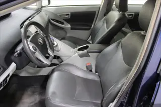 Toyota Prius 2015 Tres Hatchback de 4 puertas