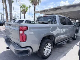 Chevrolet Silverado 1500 2020 4x2 RST 4p Camioneta de cabina completa 5.8 pies SB
