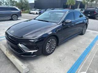 Hyundai SONATA Hybrid 2025 SEL 4dr Sedan