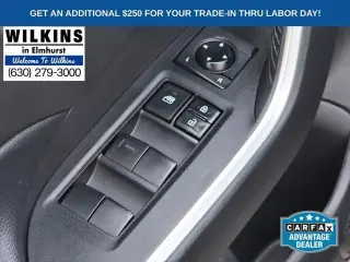 Toyota RAV4 2020 AWD XLE 4p SUV