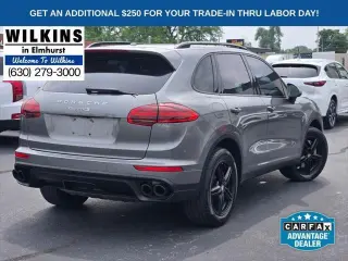 Porsche Cayenne 2017 AWD S 4p SUV