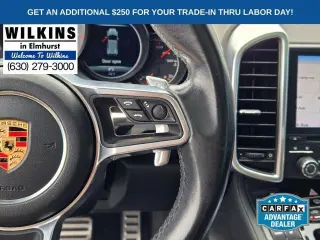 Porsche Cayenne 2017 AWD S 4p SUV