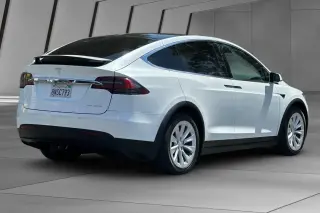 Tesla Model X 2020 AWD Long Range 4p SUV