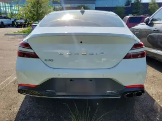 Genesis G70 2023 2.0T 4dr Sedan