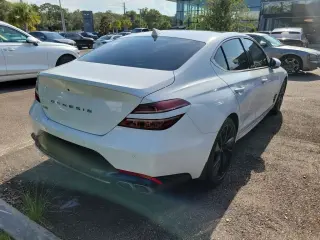 Genesis G70 2023 2.0T 4dr Sedan