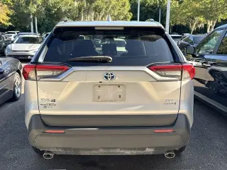 Toyota RAV4 Hybrid 2022 AWD XLE 4p SUV