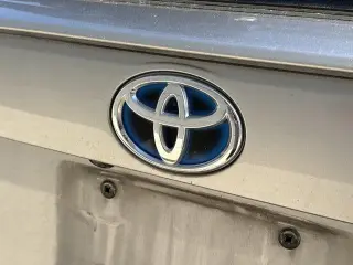 Toyota RAV4 Hybrid 2022 AWD XLE 4p SUV