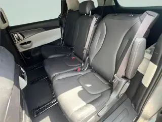 Kia Carnival 2023 LX 4p Minivan