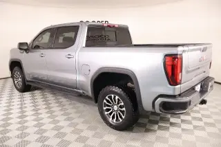 GMC Sierra 1500 2023 4x4 AT4 4p Crew Cab 5.8 ft. CB