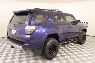 Toyota 4Runner 2022 4x4 TRD Off-Road Premium SUV de 4 puertas