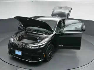 Ford Mustang Mach-E 2025 AWD GT 4p SUV