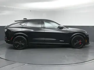 Ford Mustang Mach-E 2025 AWD GT 4p SUV