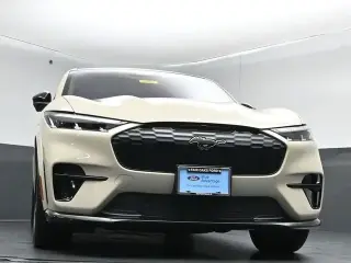Ford Mustang Mach-E 2025 AWD GT 4p SUV