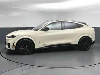 Ford Mustang Mach-E 2025 AWD GT 4p SUV