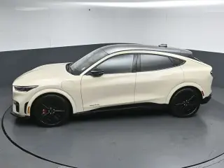 Ford Mustang Mach-E 2025 AWD GT 4p SUV