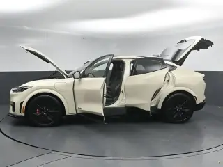 Ford Mustang Mach-E 2025 AWD GT 4p SUV