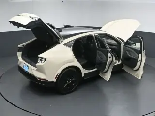 Ford Mustang Mach-E 2025 AWD GT 4p SUV