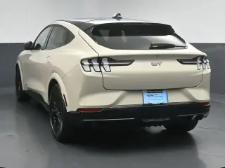 Ford Mustang Mach-E 2025 AWD GT 4p SUV