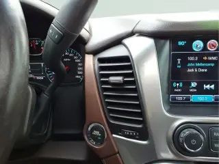 Chevrolet Tahoe 2016 4x4 LTZ 4p SUV