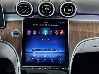 Mercedes-Benz Clase C 2024 AWD C 300 4MATIC 4p Sedan
