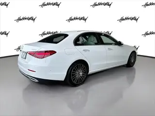 Mercedes-Benz Clase C 2024 AWD C 300 4MATIC 4p Sedan